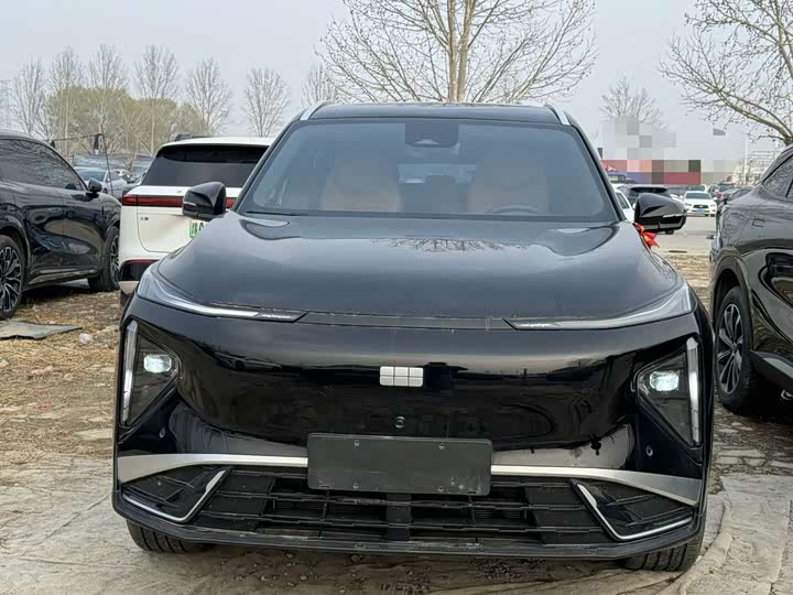 Фото 2 - Geely Galaxy L7