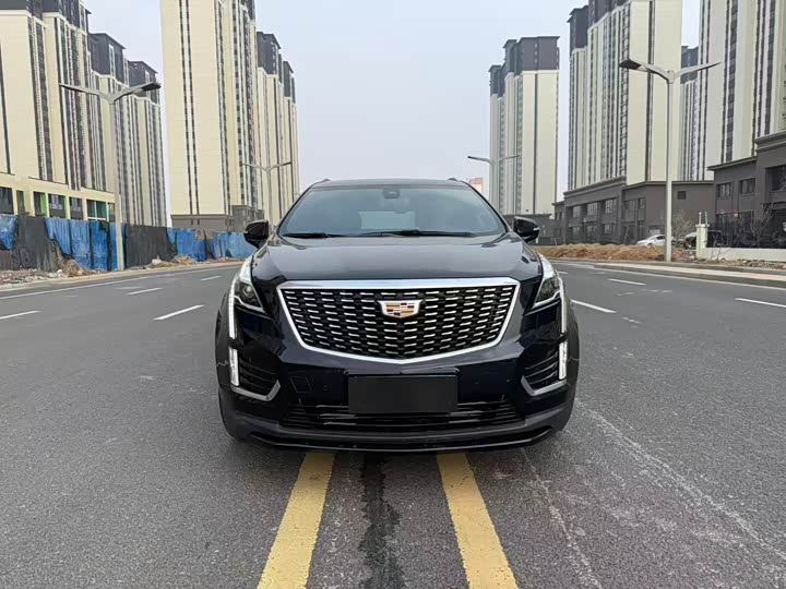 Photo 2 - Cadillac XT5