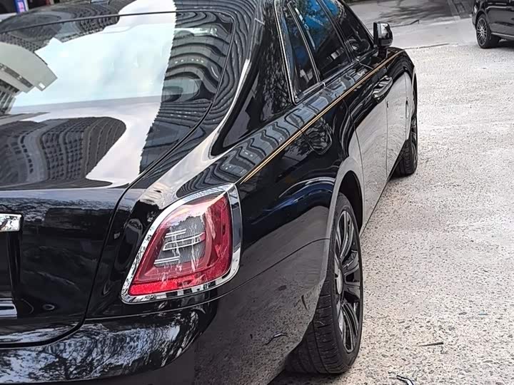 Photo 2 - Rolls-Royce Ghost