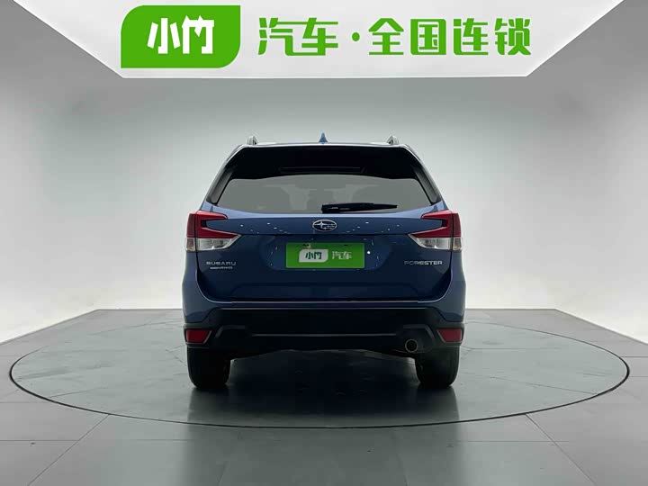 Photo 4 - Subaru Forester