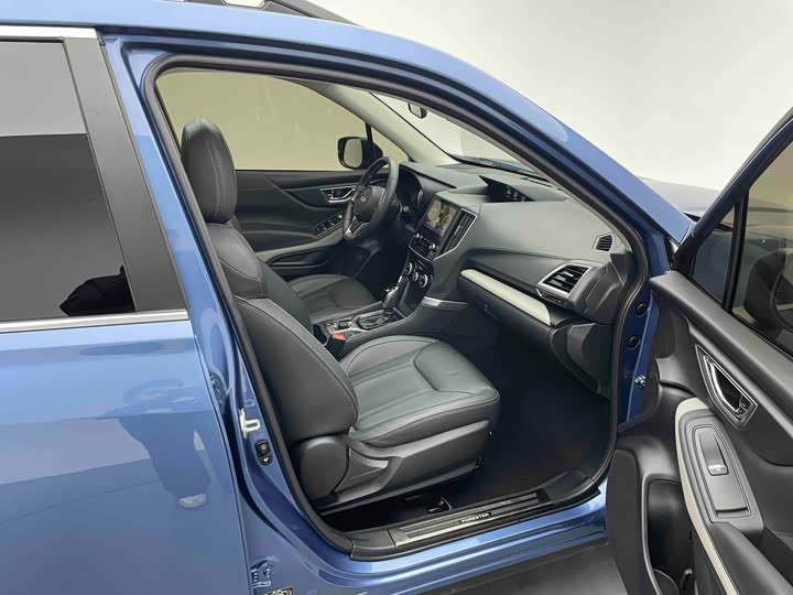 Photo 7 - Subaru Forester