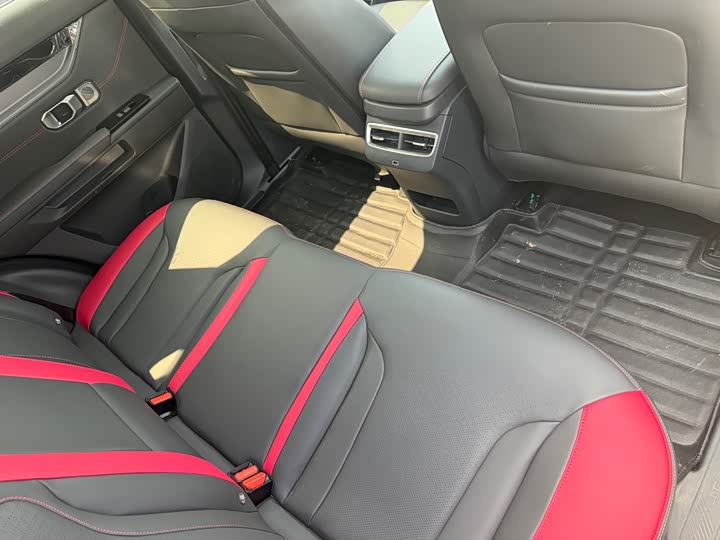 Фото 9 - Jetour Dashing