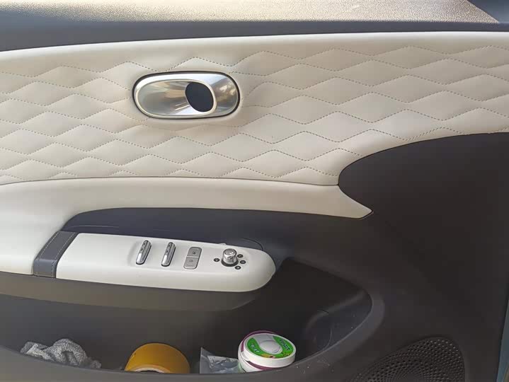 Фото 7 - Dongfeng Yipai 01