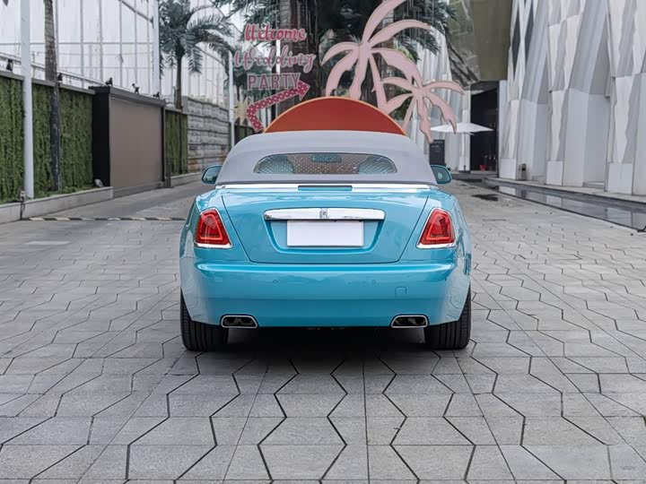 Photo 5 - Rolls-Royce Dawn