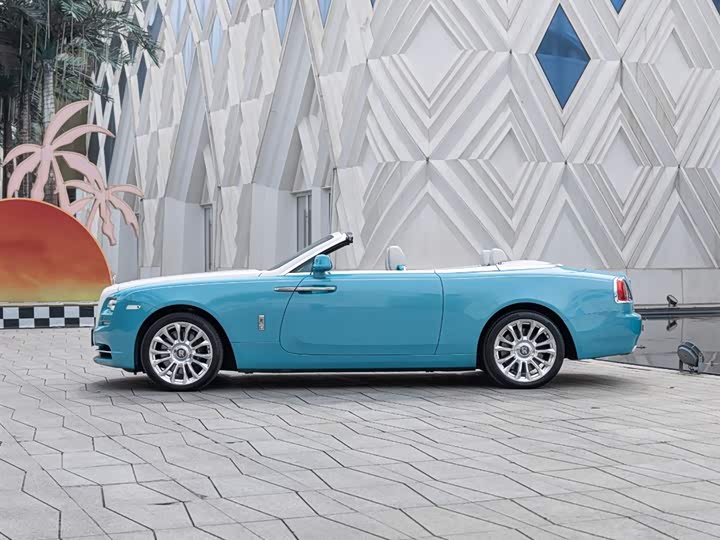 Photo 7 - Rolls-Royce Dawn