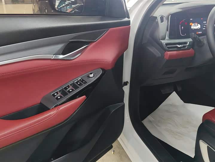 Фото 7 - Changan CS75 Plus