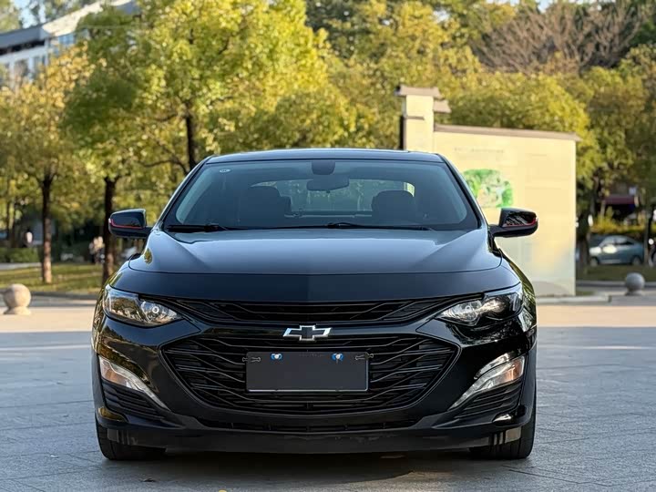 Фото 3 - Chevrolet Malibu XL