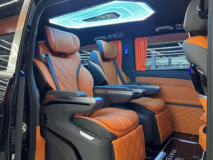 Фото 6 - Mercedes-Benz Vito