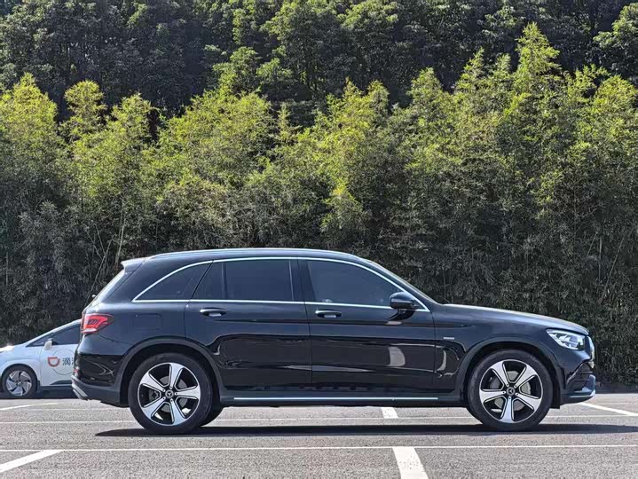 Фото 3 - Mercedes-Benz GLC-Class