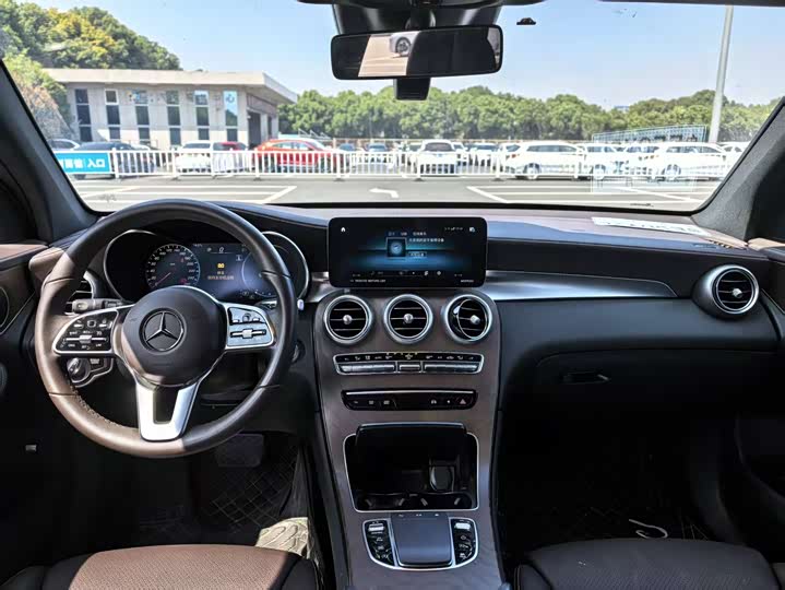 Фото 7 - Mercedes-Benz GLC-Class