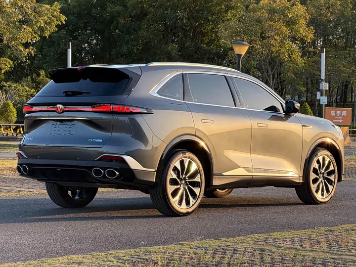 Фото 8 - Changan CS75 Plus