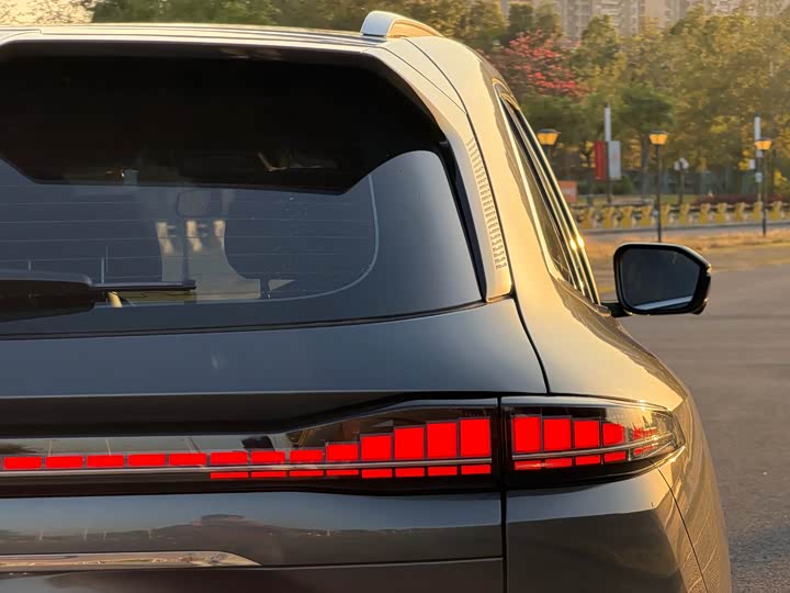 Фото 9 - Changan CS75 Plus