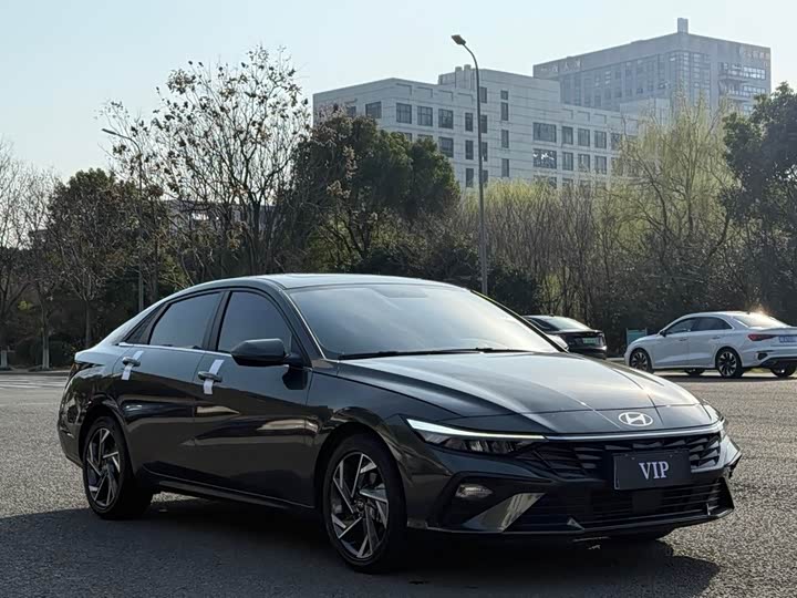 Фото 3 - Hyundai Elantra N line