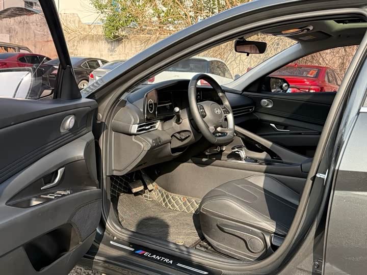 Фото 4 - Hyundai Elantra N line