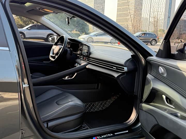 Фото 8 - Hyundai Elantra N line