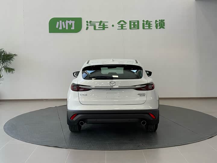 Фото 4 - Mazda CX-4