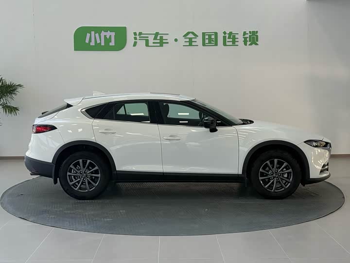 Фото 6 - Mazda CX-4