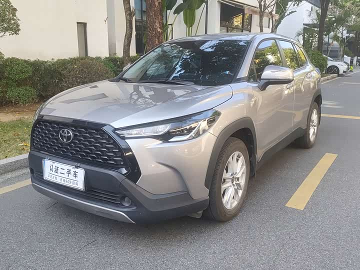 Фото 1 - Toyota Corolla Cross