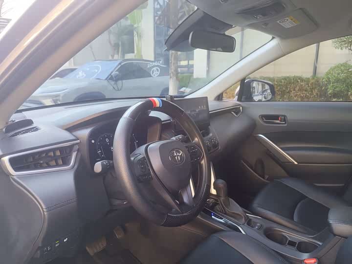 Фото 7 - Toyota Corolla Cross