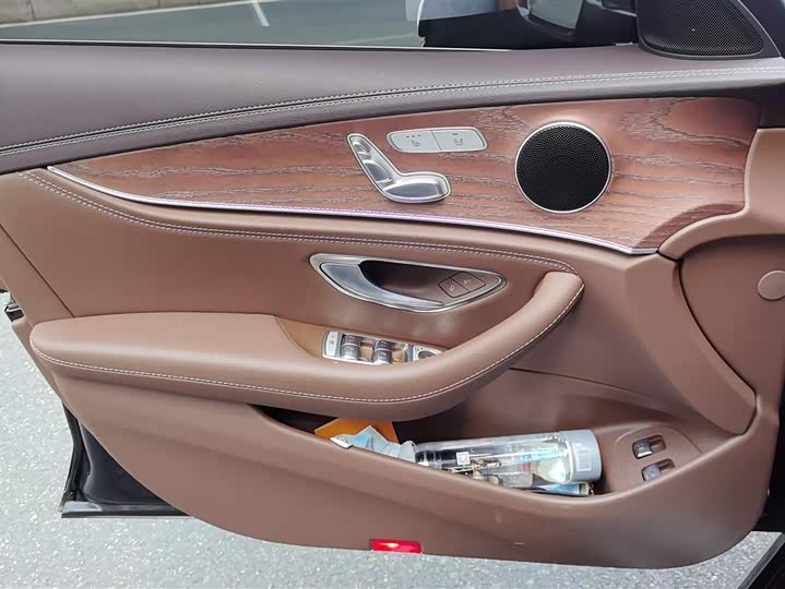 Фото 7 - Mercedes-Benz E-Class Hybrid