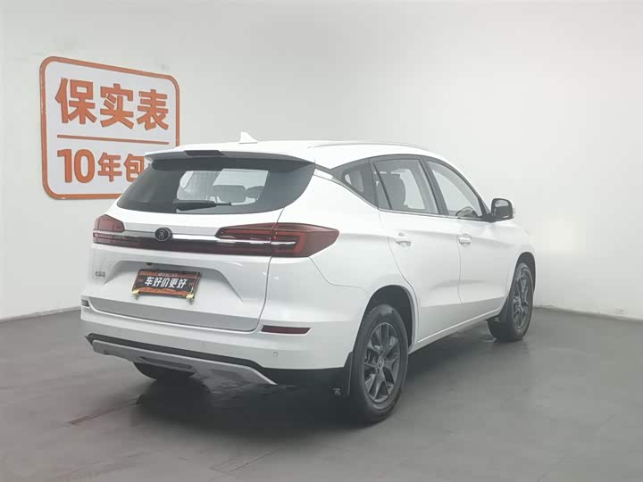 Фото 2 - BYD Song