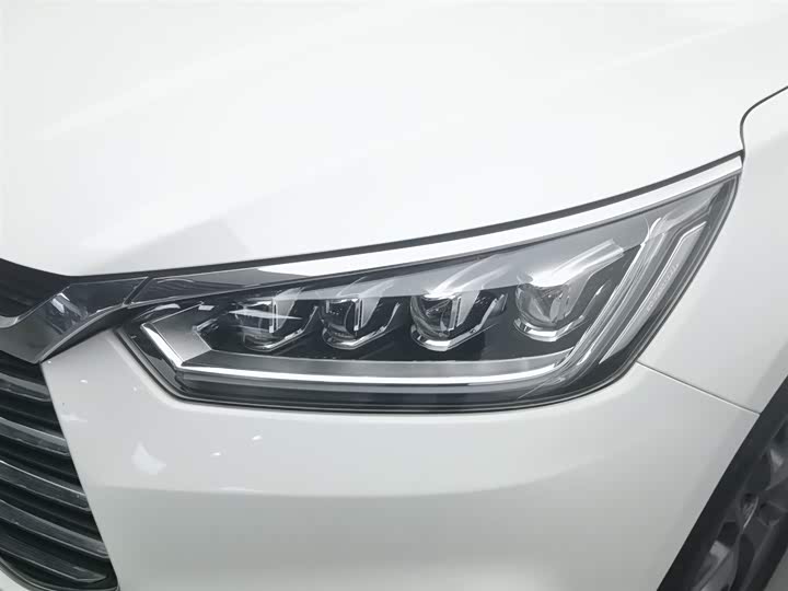 Фото 7 - BYD Song