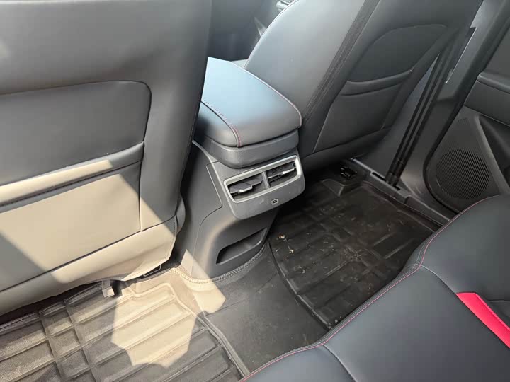 Фото 8 - Jetour Dashing