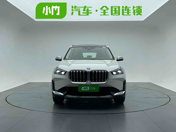Фото 2 - BMW X1