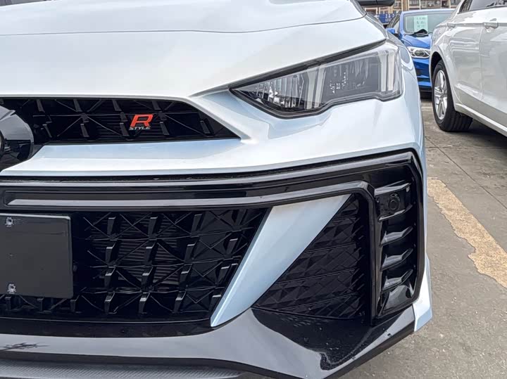 Фото 5 - GAC Trumpchi Empow R