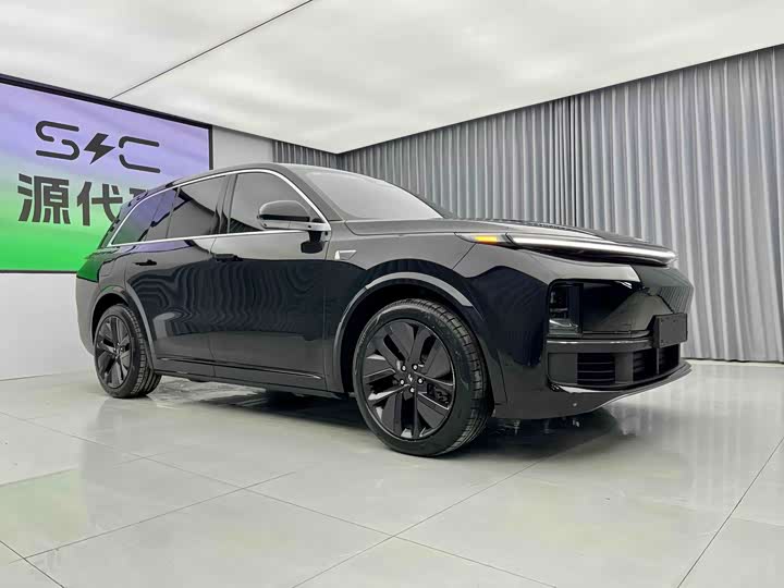 Фото 4 - LiXiang L8