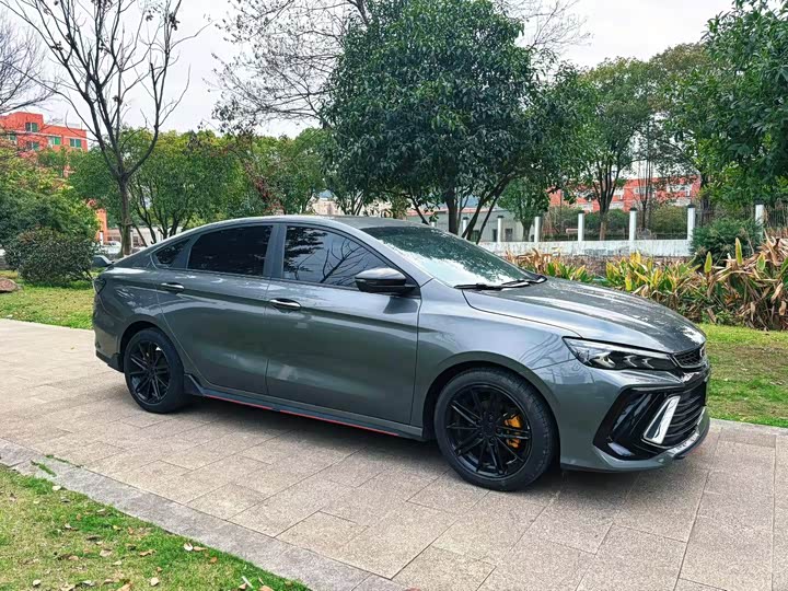 Фото 3 - Geely Binrui