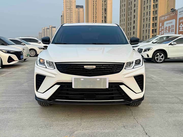 Фото 2 - Geely Coolray