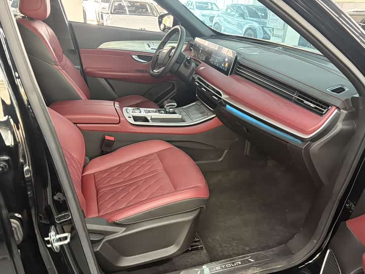 Photo 4 - Jetour X70 Plus