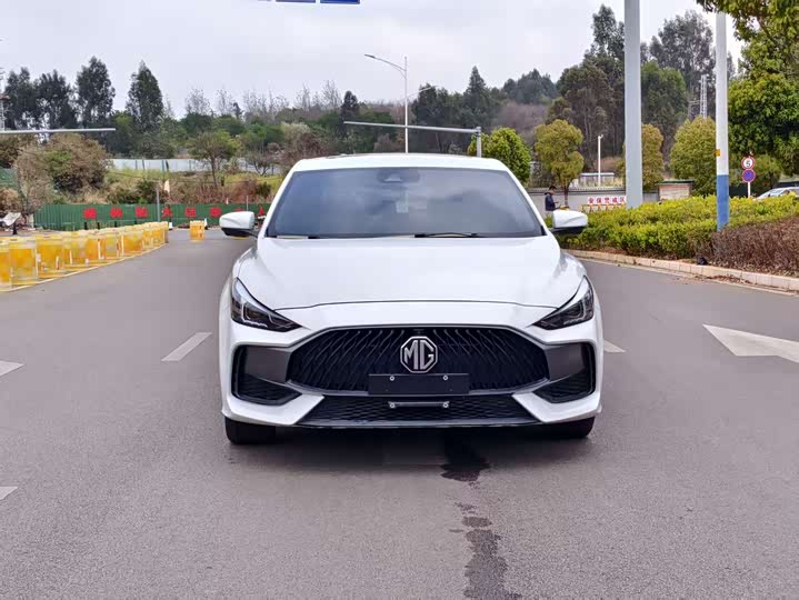 Фото 2 - MG Motor 5