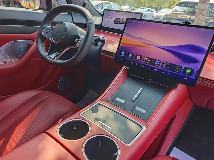 Фото 5 - Luxeed R7