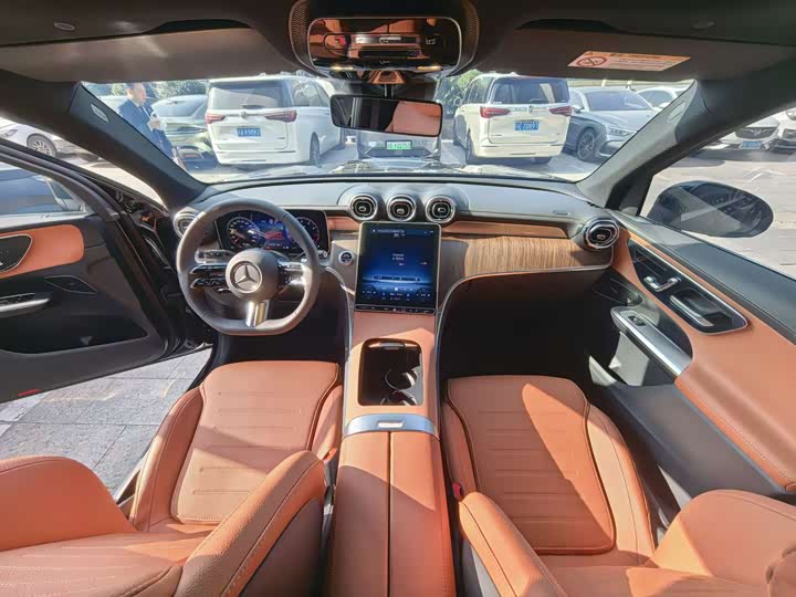 Фото 8 - Mercedes-Benz GLC-Class