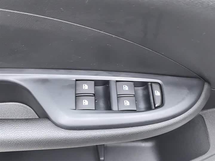 Фото 9 - Buick Excelle GT