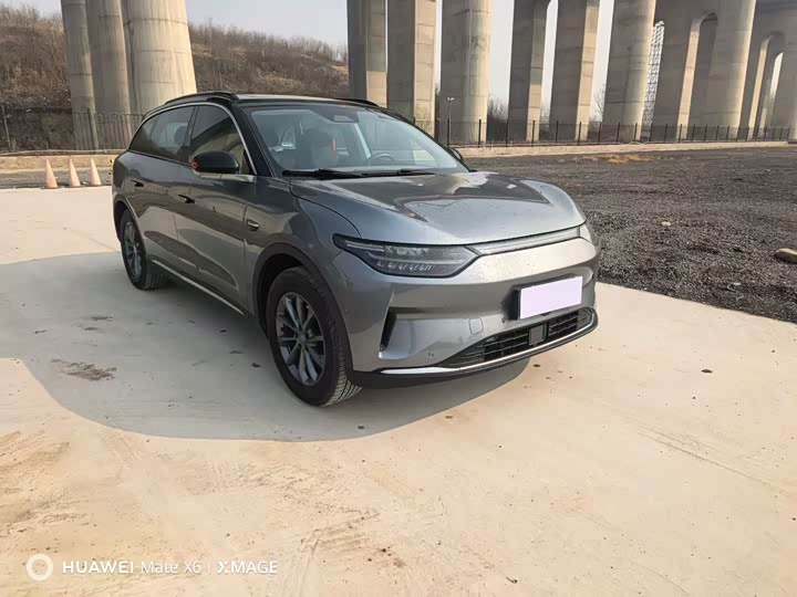 Фото 1 - Leapmotor C11