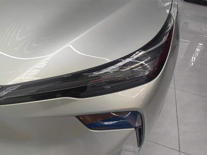 Photo 5 - Bestune 03