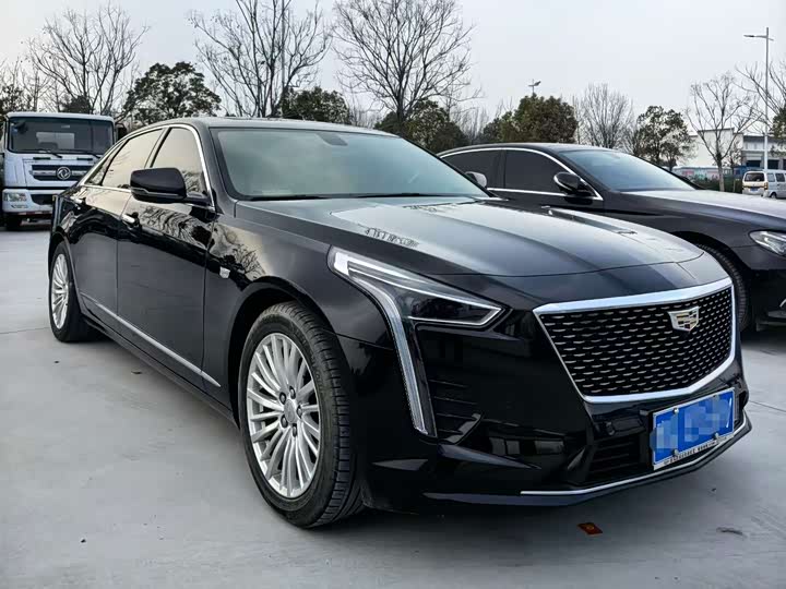 Фото 2 - Cadillac CT6