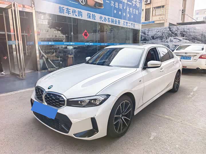 Фото 1 - BMW 3 Series