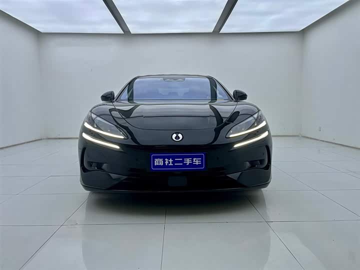 Фото 2 - Denza Z9