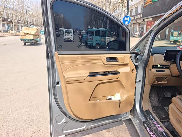 Фото 7 - JAC Refine RF8 Hybrid