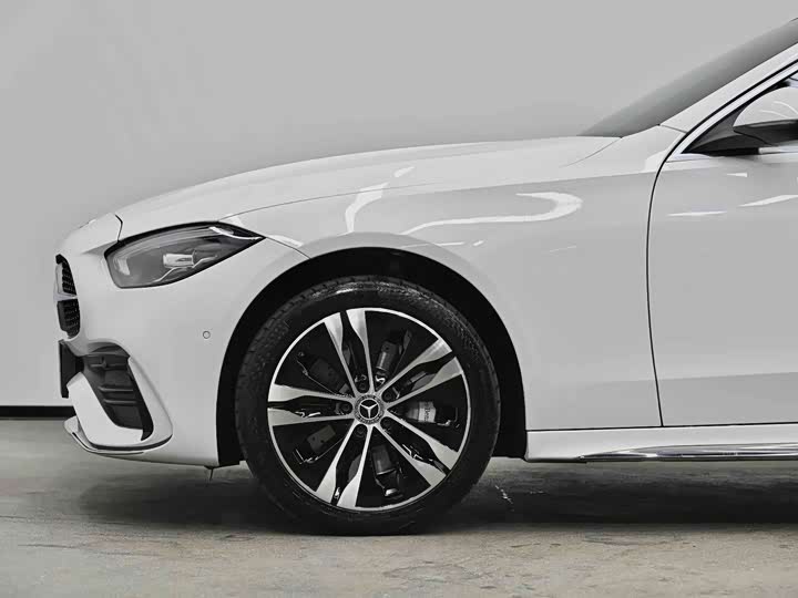 Photo 5 - Mercedes-Benz C-Class Hybrid