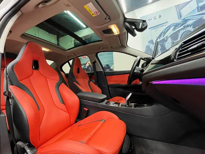 Фото 7 - BMW 1 Series