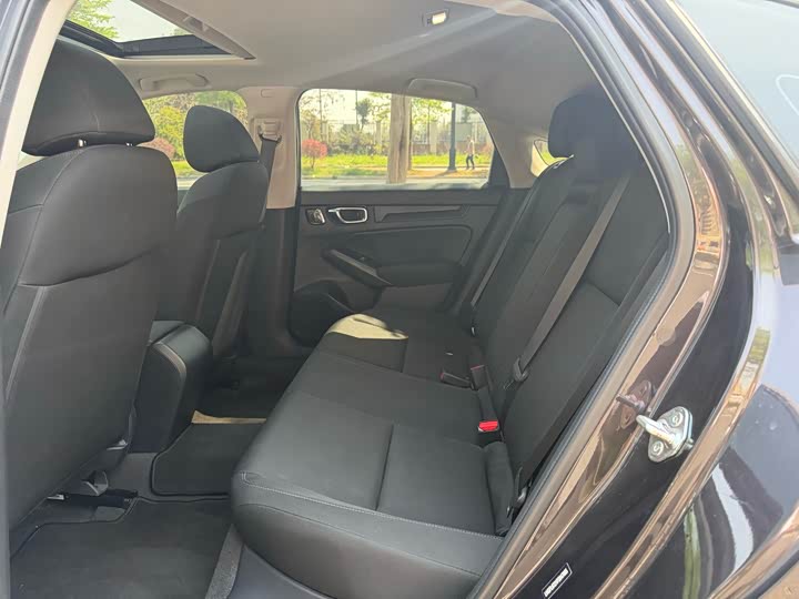 Фото 5 - Honda Integra