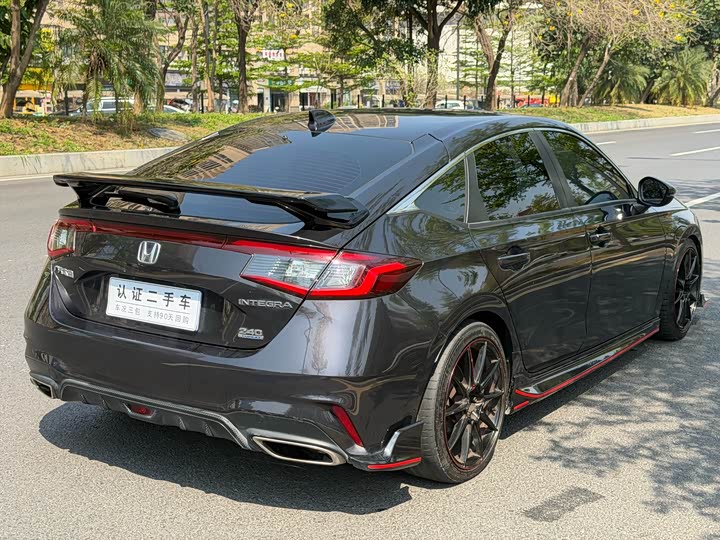 Фото 8 - Honda Integra