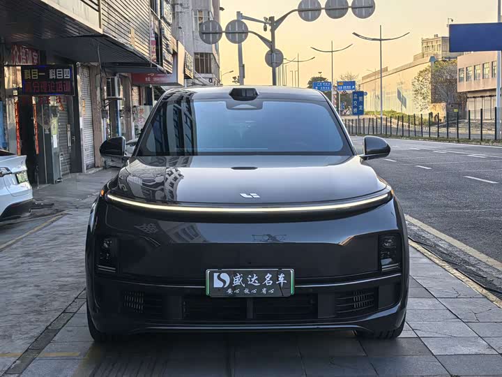 Фото 2 - LiXiang L9