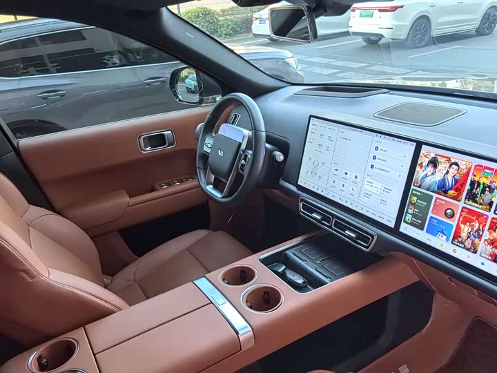 Фото 8 - LiXiang L9