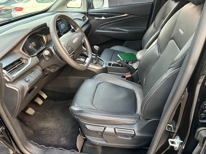 Фото 2 - Maxus G50